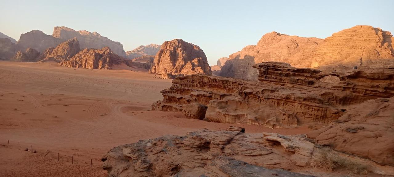 Beyond Wadi Rum Camp Extérieur photo